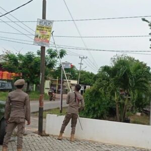 PhotoGrid_1675693674587