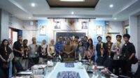 Wali Kota Yamin Serahkan Hadiah Lomba Foto dan Video 500 Tahun Banjarmasin